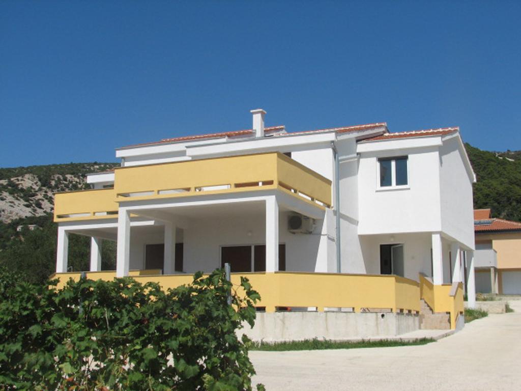 Apartments Pijaza Banjol Стая снимка