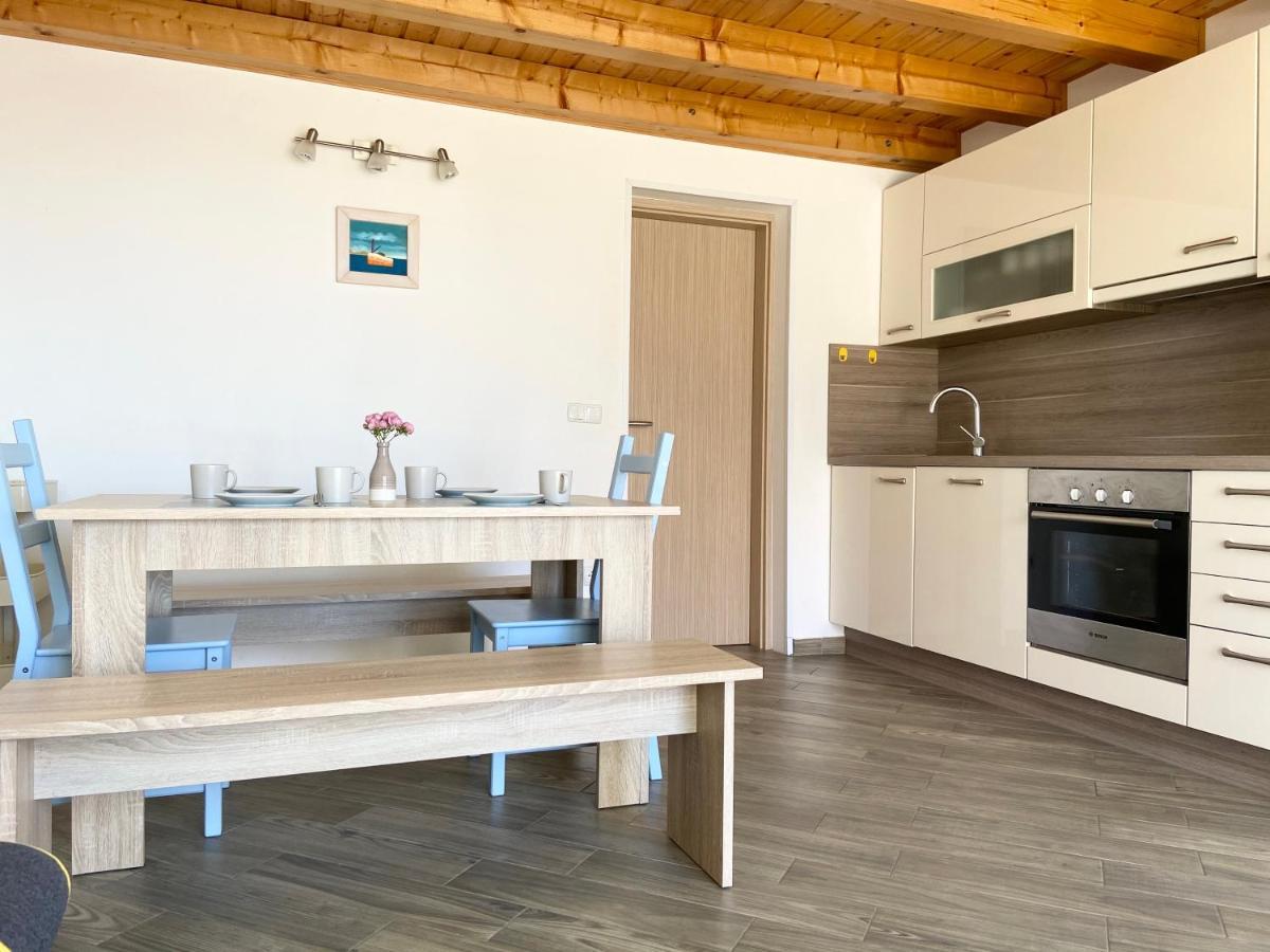 Apartments Pijaza Banjol Екстериор снимка